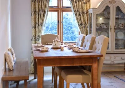 Formal dining at Poets Corner