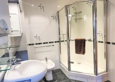 Ensuite bathroom