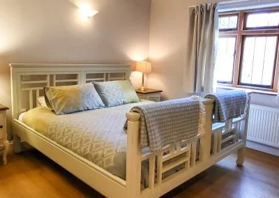 Second King Bedroom at Poets Corner